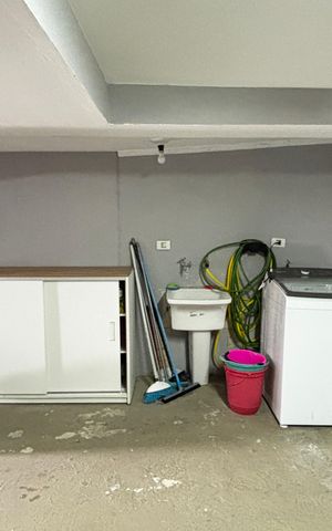 Casa à venda com 198m², 3 quartos e 5 vagas Casa à venda com 198m², 3 quartos e 5 vagasGaragem - Area de Serviço