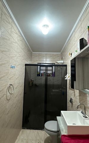 Casa à venda com 213m², 3 quartos e 1 vaga Casa à venda com 213m², 3 quartos e 1 vagaBanheiro 1