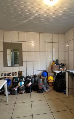 Casa à venda com 213m², 3 quartos e 1 vaga Casa à venda com 213m², 3 quartos e 1 vagaSala/Cozinha