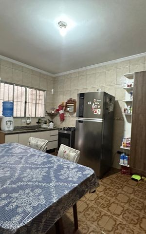 Casa à venda com 213m², 3 quartos e 1 vaga Casa à venda com 213m², 3 quartos e 1 vagaCozinha
