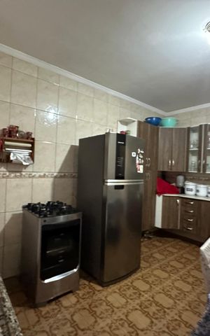 Casa à venda com 213m², 3 quartos e 1 vaga Casa à venda com 213m², 3 quartos e 1 vagaCozinha
