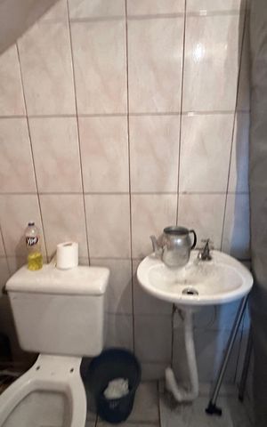Casa à venda com 213m², 3 quartos e 1 vaga Casa à venda com 213m², 3 quartos e 1 vagaBanheiro 3