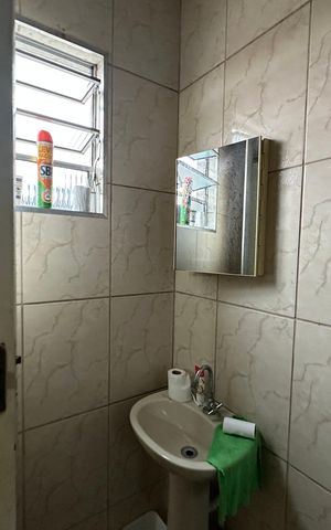 Casa à venda com 213m², 3 quartos e 1 vaga Casa à venda com 213m², 3 quartos e 1 vagaBanheiro da Suíte
