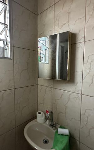 Casa à venda com 213m², 3 quartos e 1 vaga Casa à venda com 213m², 3 quartos e 1 vagaBanheiro da Suíte