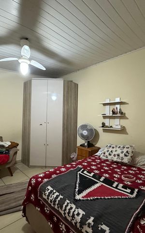 Casa à venda com 213m², 3 quartos e 1 vaga Casa à venda com 213m², 3 quartos e 1 vagaSuíte