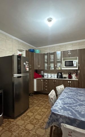 Casa à venda com 213m², 3 quartos e 1 vaga Casa à venda com 213m², 3 quartos e 1 vagaCozinha