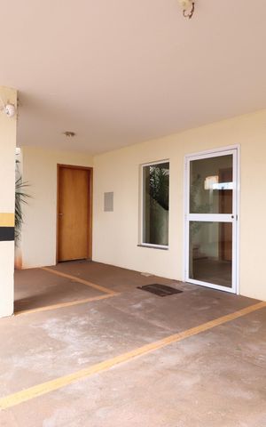 Apartamento para alugar com 70m², 2 quartos e 1 vagaHall de entrada