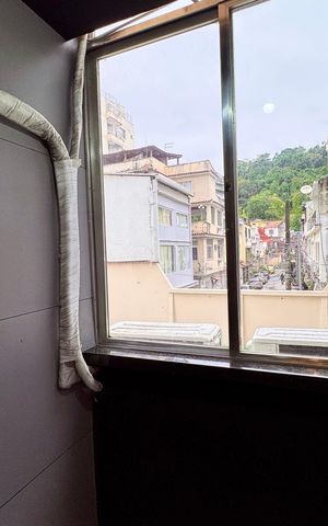 Apartamento para alugar com 114m², 3 quartos e sem vaga