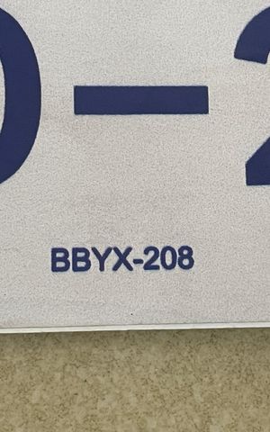 Apartamento para alugar com 68m², 2 quartos e 1 vagaPlaca instalada com o código BBYX-208 na janela tamanho Pequeno 