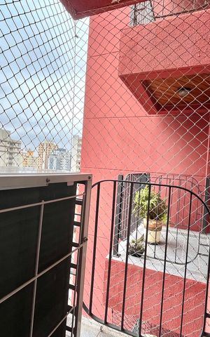 Apartamento à venda com 80m², 3 quartos e 1 vagaVaranda
