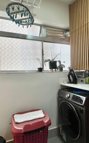 Apartamento à venda com 80m², 3 quartos e 1 vagaÁrea de Serviço