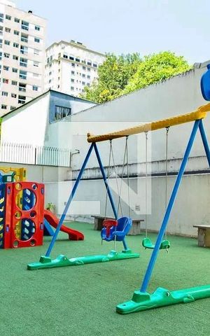 Apartamento à venda com 80m², 3 quartos e 1 vagaÁrea comum - Playground