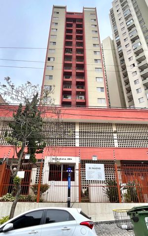 Apartamento à venda com 80m², 3 quartos e 1 vagaFachada