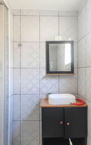 Casa para alugar com 47m², 1 quarto e sem vaga