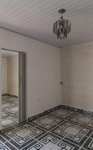 Casa para alugar com 47m², 1 quarto e sem vaga