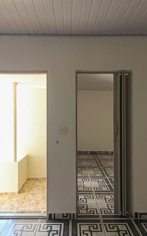 Casa para alugar com 47m², 1 quarto e sem vaga
