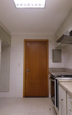 Apartamento para alugar com 124m², 3 quartos e 2 vagasCozinha