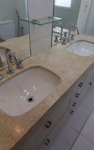 Apartamento para alugar com 124m², 3 quartos e 2 vagasBanheiro da Suíte