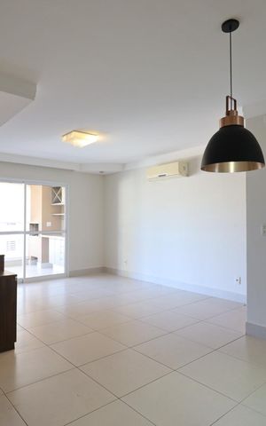 Apartamento para alugar com 124m², 3 quartos e 2 vagasSala