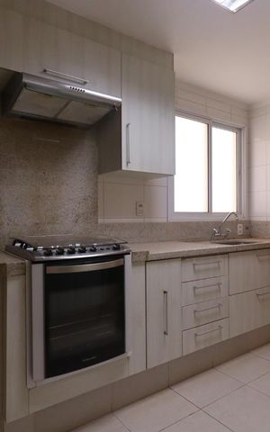 Apartamento para alugar com 124m², 3 quartos e 2 vagasCozinha