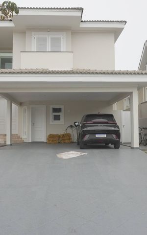 Casa de condomínio à venda com 406m², 3 quartos e 6 vagas