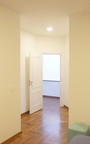 Casa de condomínio à venda com 406m², 3 quartos e 6 vagas Casa de condomínio à venda com 406m², 3 quartos e 6 vagasSuite 3