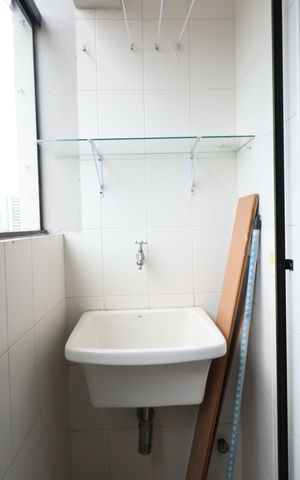 Apartamento para alugar com 55m², 2 quartos e 1 vagaÁrea de Serviço