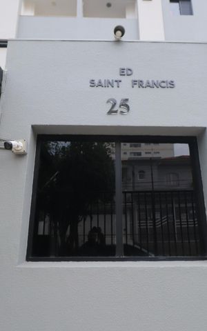 Apartamento para alugar com 55m², 2 quartos e 1 vagaFachada