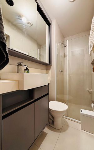 Apartamento para alugar com 63m², 1 quarto e 2 vagas Apartamento para alugar com 63m², 1 quarto e 2 vagasBanheiro