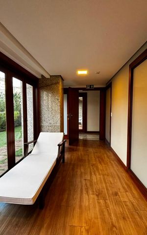 Apartamento para alugar com 202m², 3 quartos e 3 vagas Apartamento para alugar com 202m², 3 quartos e 3 vagasÁrea externa