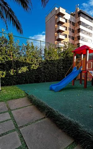 Apartamento para alugar com 202m², 3 quartos e 3 vagas Apartamento para alugar com 202m², 3 quartos e 3 vagasÁrea externa