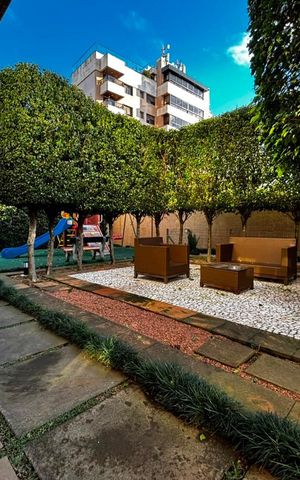 Apartamento para alugar com 202m², 3 quartos e 3 vagas Apartamento para alugar com 202m², 3 quartos e 3 vagasÁrea externa