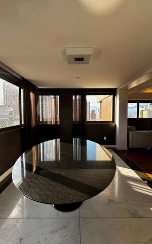 Apartamento para alugar com 202m², 3 quartos e 3 vagas Apartamento para alugar com 202m², 3 quartos e 3 vagasSala