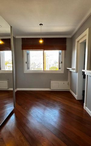 Apartamento para alugar com 202m², 3 quartos e 3 vagas Apartamento para alugar com 202m², 3 quartos e 3 vagasQuarto