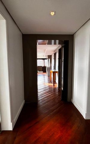 Apartamento para alugar com 202m², 3 quartos e 3 vagas Apartamento para alugar com 202m², 3 quartos e 3 vagasCorredor