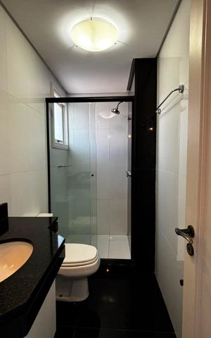 Apartamento para alugar com 202m², 3 quartos e 3 vagas Apartamento para alugar com 202m², 3 quartos e 3 vagasBanheiro