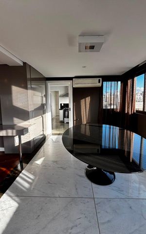 Apartamento para alugar com 202m², 3 quartos e 3 vagas Apartamento para alugar com 202m², 3 quartos e 3 vagasSala