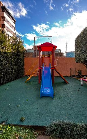 Apartamento para alugar com 202m², 3 quartos e 3 vagas