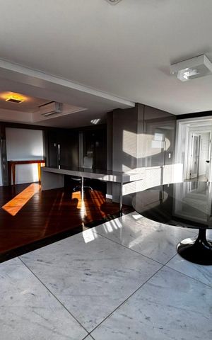 Apartamento para alugar com 202m², 3 quartos e 3 vagas Apartamento para alugar com 202m², 3 quartos e 3 vagasSala