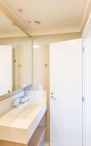 Apartamento para alugar com 107m², 2 quartos e 3 vagasBanheiro