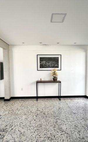 Apartamento para alugar com 76m², 3 quartos e 1 vaga Apartamento para alugar com 76m², 3 quartos e 1 vagaHall de entrada