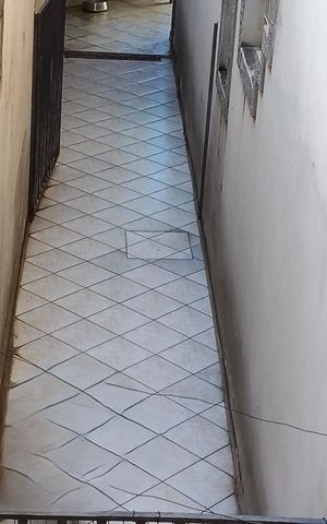 Casa à venda com 170m², 3 quartos e 1 vaga Casa à venda com 170m², 3 quartos e 1 vagaÁrea externa