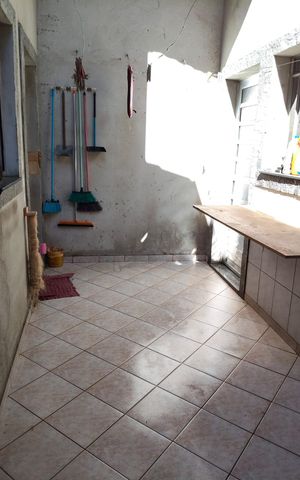 Casa à venda com 170m², 3 quartos e 1 vaga Casa à venda com 170m², 3 quartos e 1 vagaÁrea de serviço
