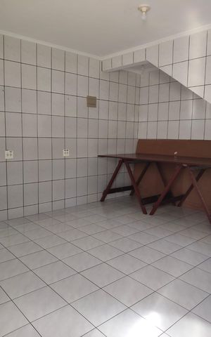 Casa à venda com 170m², 3 quartos e 1 vaga Casa à venda com 170m², 3 quartos e 1 vagaCozinha