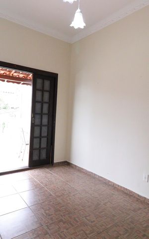 Casa para alugar com 50m², 1 quarto e 1 vagaSala