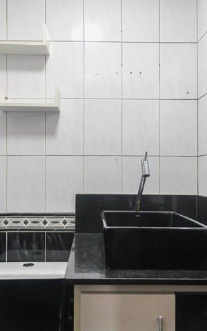 Apartamento para alugar com 47m², 2 quartos e 1 vaga Apartamento para alugar com 47m², 2 quartos e 1 vagaBanheiro