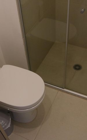 Apartamento para alugar com 90m², 2 quartos e 2 vagasBanheiro 1