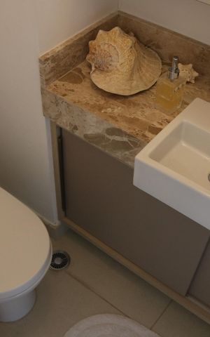 Apartamento para alugar com 90m², 2 quartos e 2 vagasLavabo