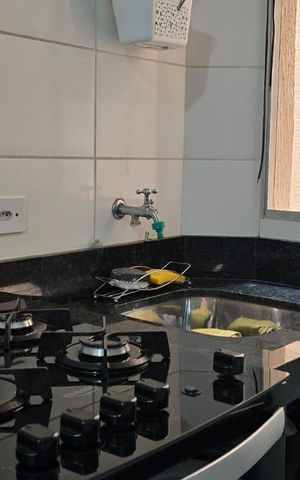 Apartamento à venda com 44m², 2 quartos e 1 vaga Apartamento à venda com 44m², 2 quartos e 1 vagaCozinha e Área de Serviço
