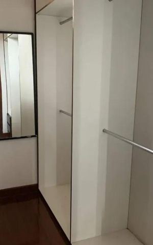 Casa para alugar com 340m², 3 quartos e 4 vagas Casa para alugar com 340m², 3 quartos e 4 vagasQuarto